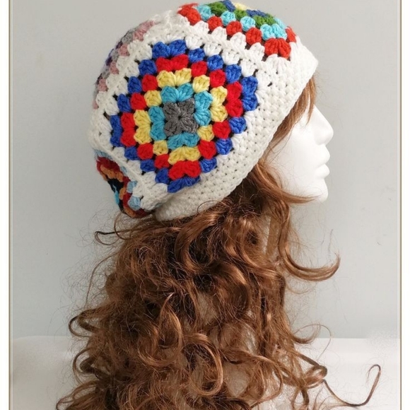 Granny Square vintage beanie hat handmade crochet - Picture 7 of 11